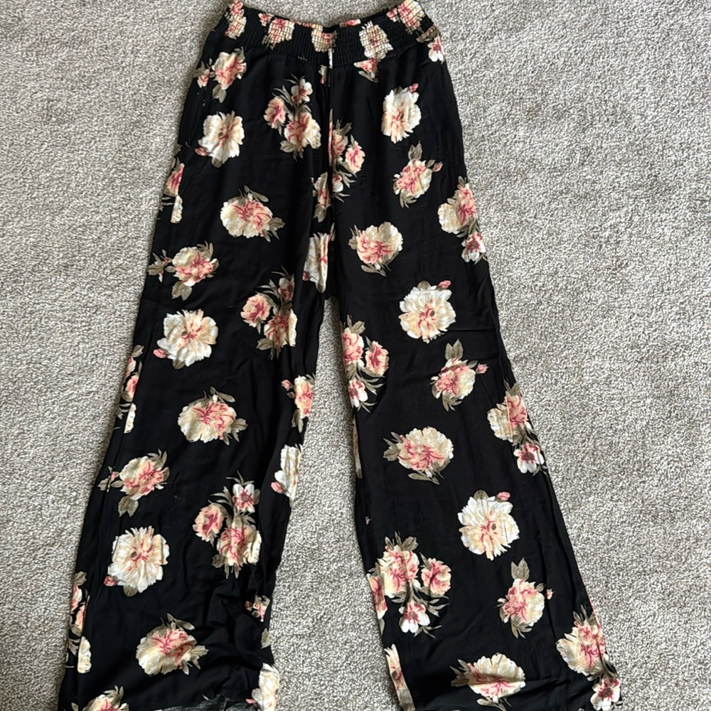 Black floral pants